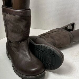 Ugg Riverton Dark Brown Leather Sheep Skin Suede Pull-on Boot Women Sz 5